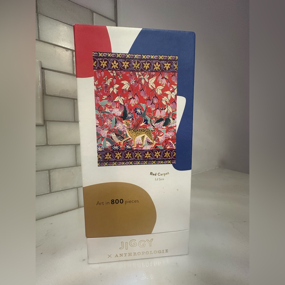 Jiggly X Anthropologie 800 Piece Puzzle Red Carpet Framing With puzzle Glue